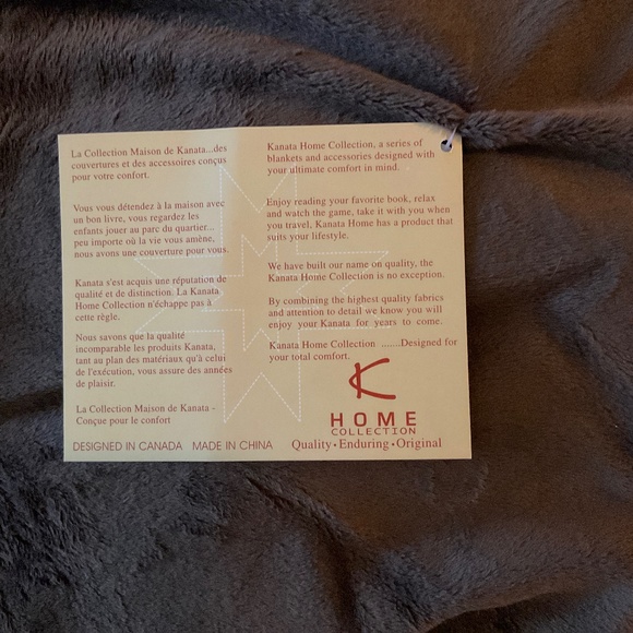 Kanata  “ K Home Collection “ Throw Blanket - Picture 2 of 4